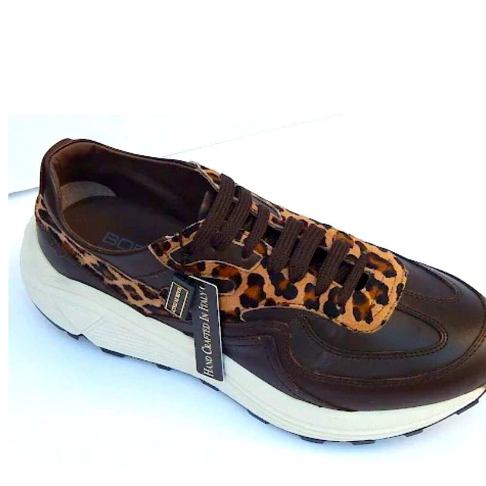 Brand new sneakers  ( original box ) brand- boemos made in Italy